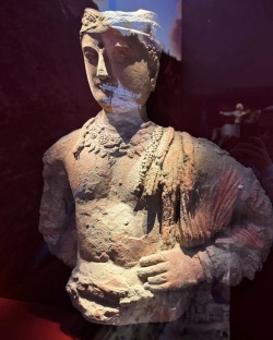 Bodxisattva haykali